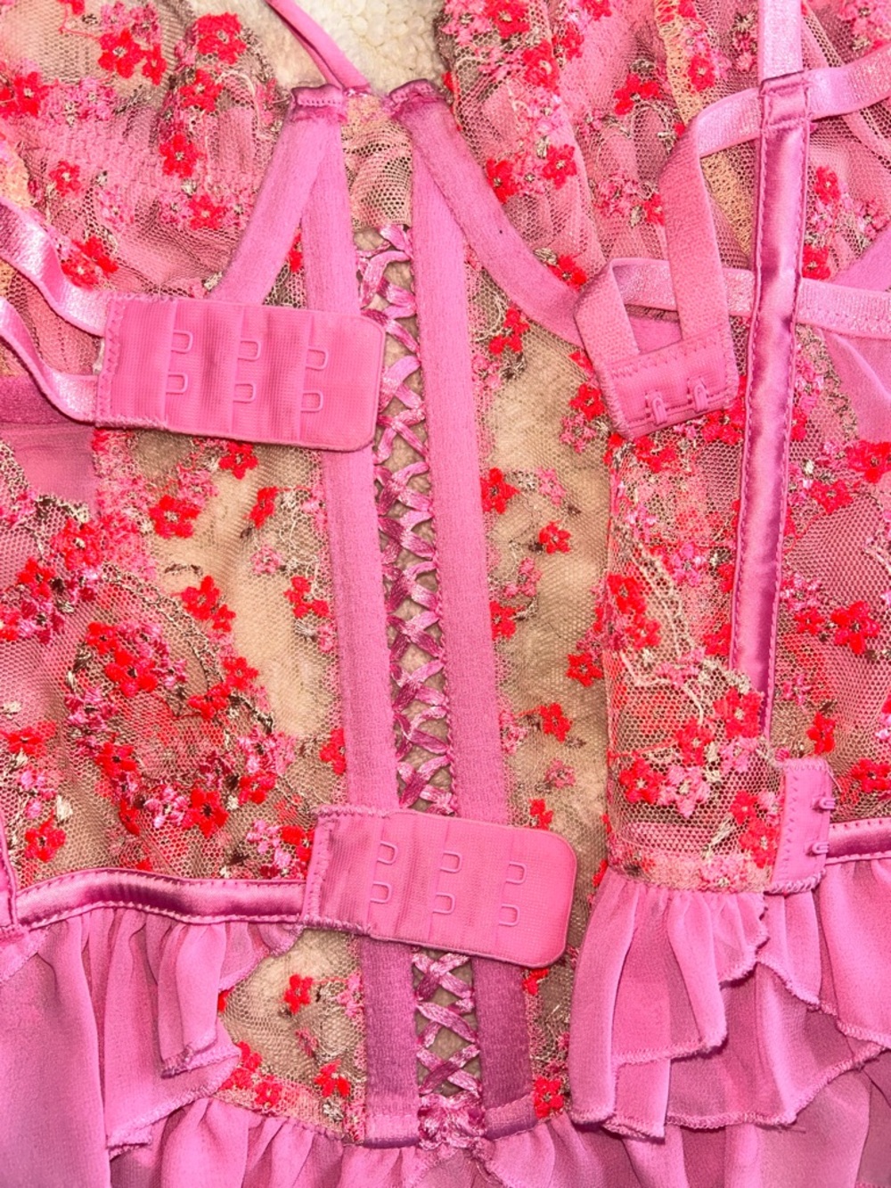 Pink Floral Lace Ruffled Bralette Top - Picture 15 of 17